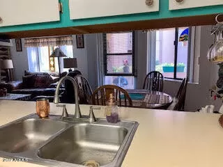 Photo #6: 6349829 Listing