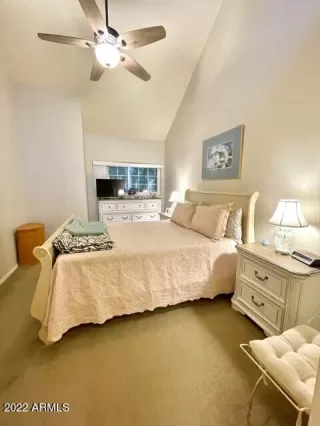 Photo #4: 6349867 Listing