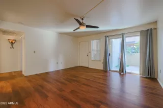 Photo #3: 6349917 Listing 