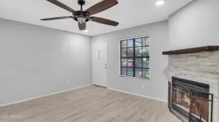 Photo #4: 6349964 Listing