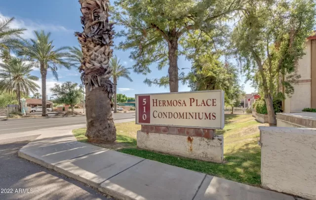 MLS: 6350009 Condo For Sale