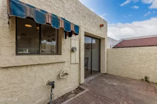 Photo #5: 6350202 Listing