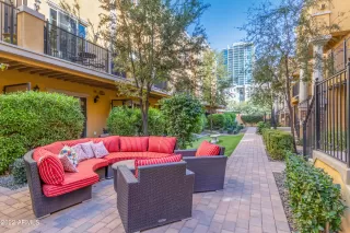 Photo #2: 6350235 Listing