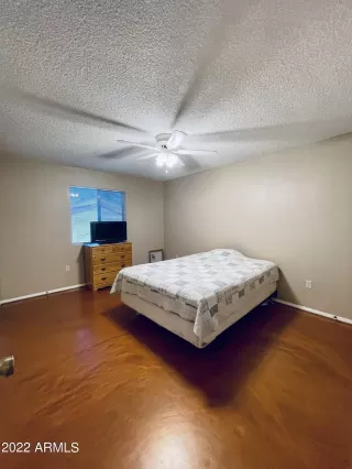 Photo #5: 6350328 Listing 