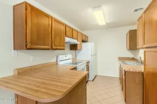 Photo #5: 6350624 Listing 