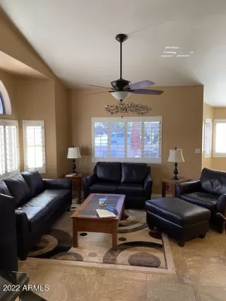 Photo #2: 6350862 Listing