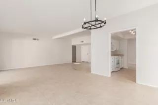 Photo #5: 6350897 Listing 