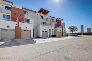 Photo #1: 6350917 Listing