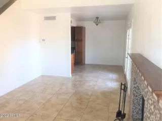 Photo #2: 6350955 Listing