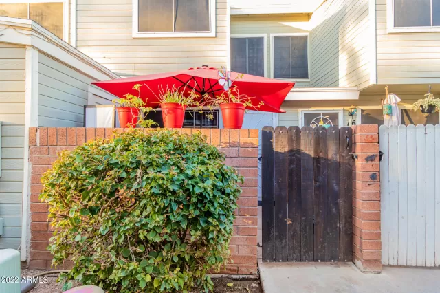 MLS: 6350974 Condo For Sale