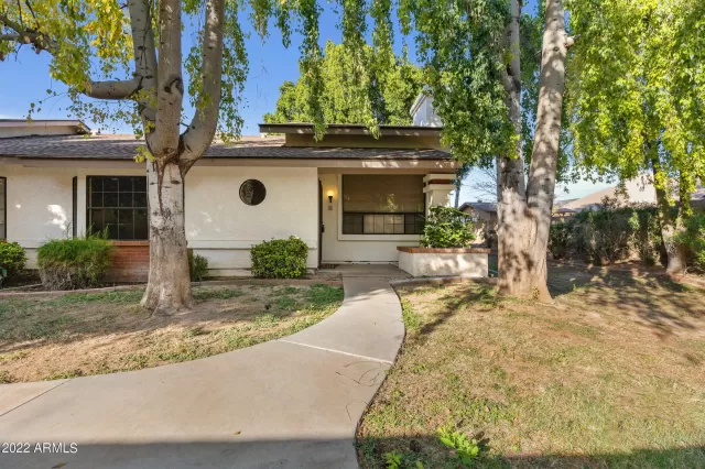 MLS: 6350975 Condo For Sale