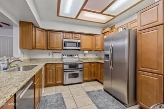 Photo #5: 6350975 Listing 