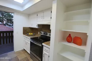 Photo #2: 6351009 Listing