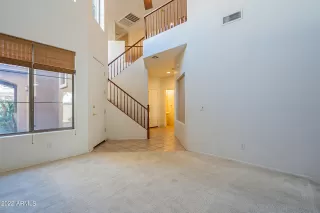 Photo #4: 6351055 Listing 