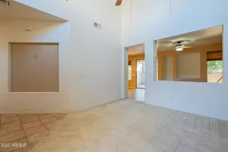 Photo #5: 6351055 Listing 