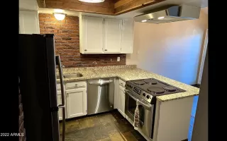 Photo #2: 6351219 Listing 