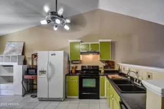 Photo #2: 6351309 Listing