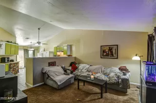 Photo #5: 6351309 Listing