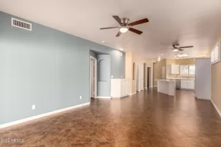 Photo #2: 6351601 Listing