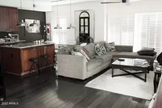 Photo #6: 6351610 Listing 