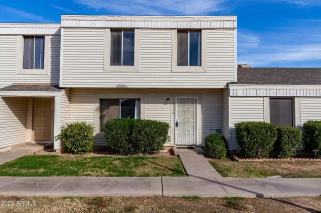 MLS: 6351714 Condo For Sale