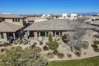 Photo #5: 6351736 Listing