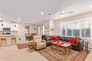 Photo #2: 6351750 Listing