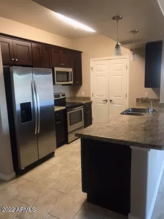 Photo #6: 6351811 Listing