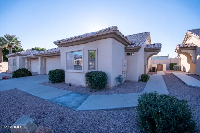 MLS: 6352040 Condo For Sale