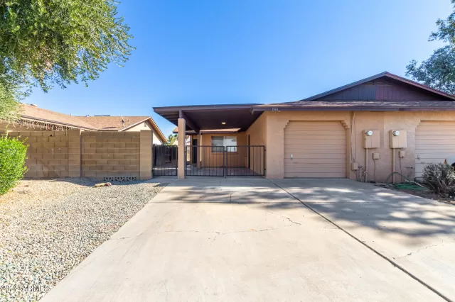 MLS: 6352234 Condo For Sale