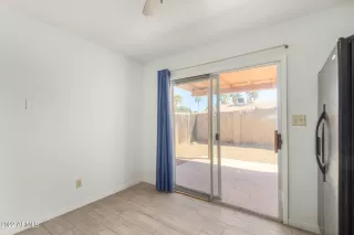 Photo #5: 6352234 Listing