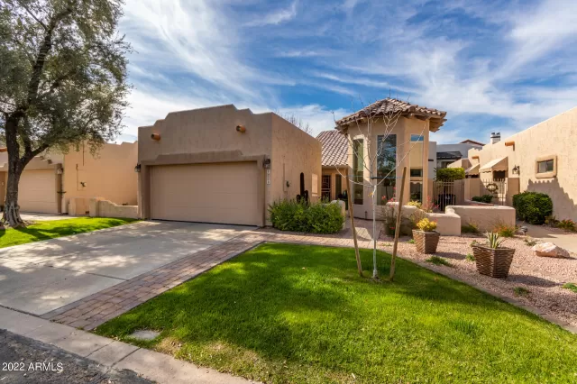 MLS: 6352365 Condo For Sale