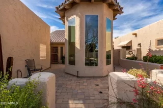 Photo #2: 6352365 Listing