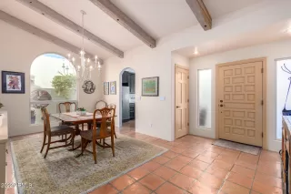 Photo #5: 6352365 Listing