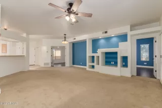 Photo #5: 6352651 Listing