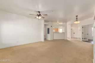 Photo #6: 6352651 Listing