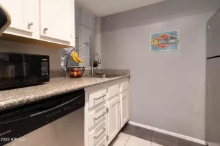 Photo #6: 6352656 Listing 