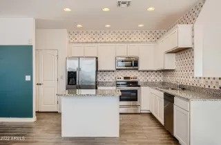 Photo #4: 6352805 Listing 