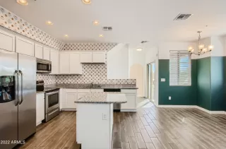 Photo #6: 6352805 Listing 