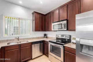 Photo #5: 6353066 Listing 