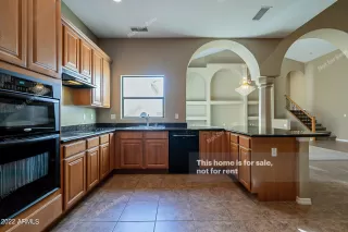 Photo #3: 6353188 Listing 