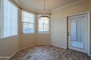 Photo #5: 6353206 Listing