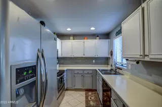 Photo #2: 6353248 Listing 