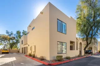 Photo #2: 6353496 Listing