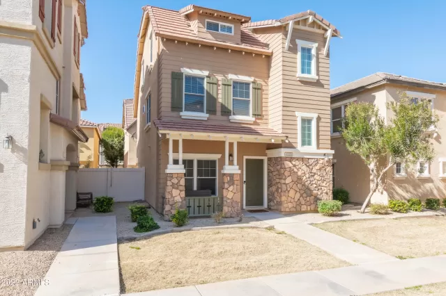 MLS: 6353617 Condo For Sale