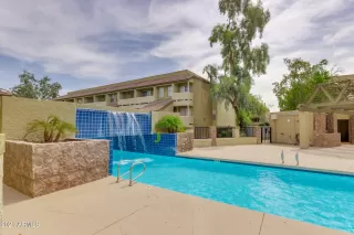 Photo #2: 6353655 Listing