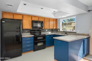 Photo #1: 6353719 Listing