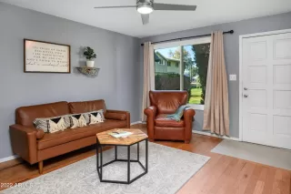 Photo #3: 6353719 Listing