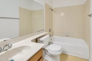 Photo #4: 6353728 Listing