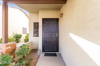 Photo #2: 6353755 Listing 